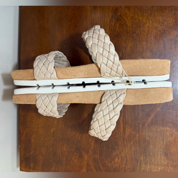 New Cliffs Truly beige khaki braided double strap faux leather sandals size 7 - Picture 12 of 15